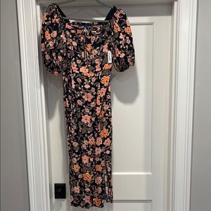 Floral Puff Sleeve Dress perfect for Fall or family photos- NWT